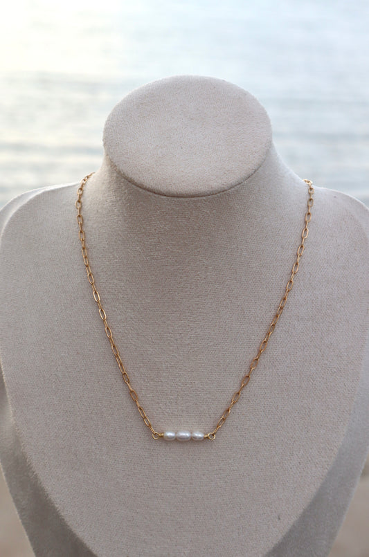 Savannah Pearl Necklace